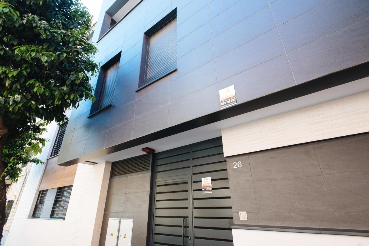 Apartamento Estelar Con Piscina Y Garaje Nervion Apartment Seville Exterior photo