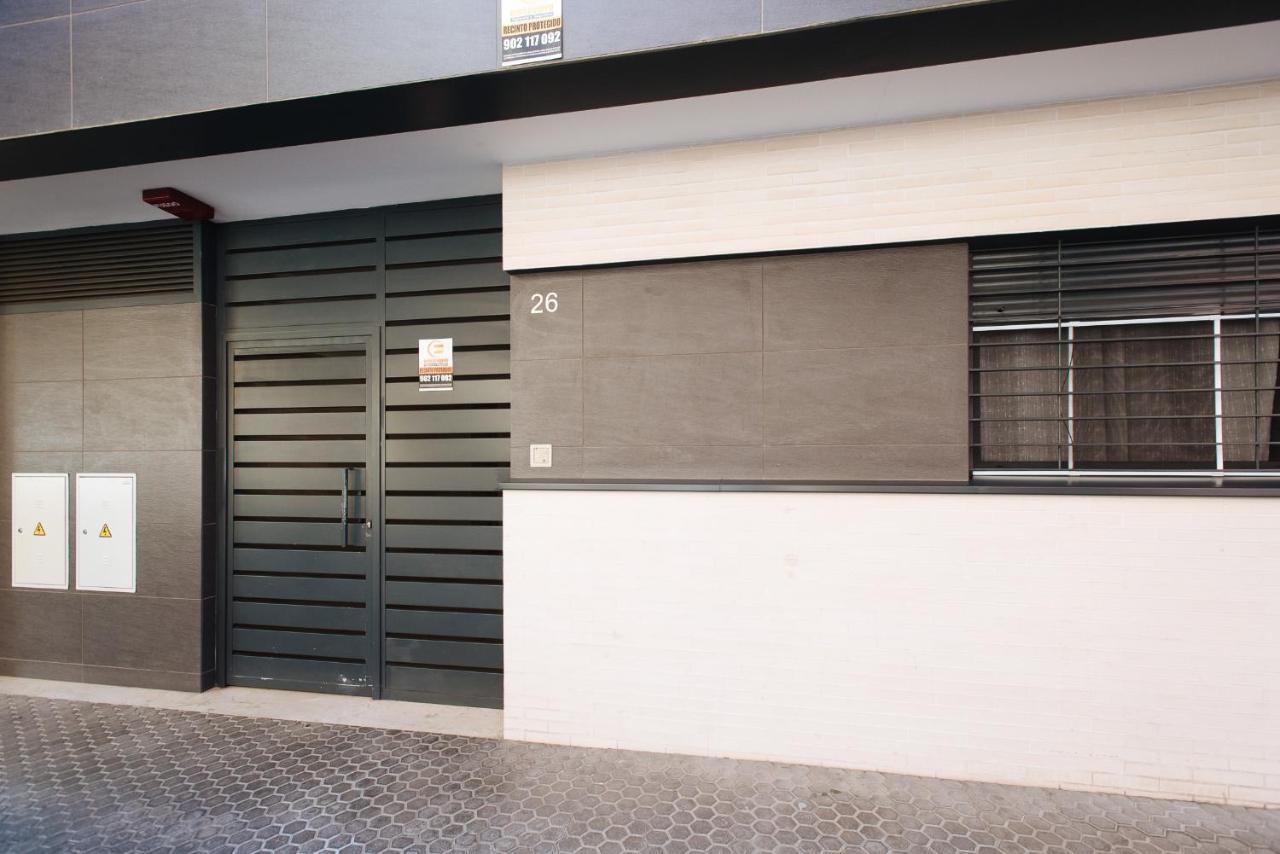 Apartamento Estelar Con Piscina Y Garaje Nervion Apartment Seville Exterior photo