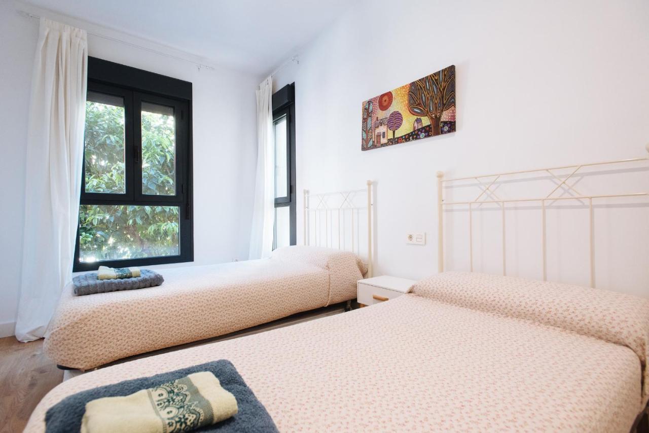 Apartamento Estelar Con Piscina Y Garaje Nervion Apartment Seville Exterior photo